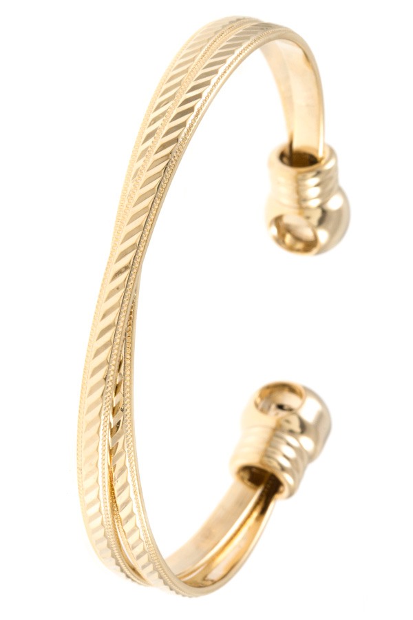 Intertwined etched cuff bracelet