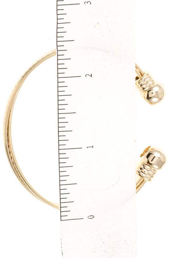 Intertwined etched cuff bracelet