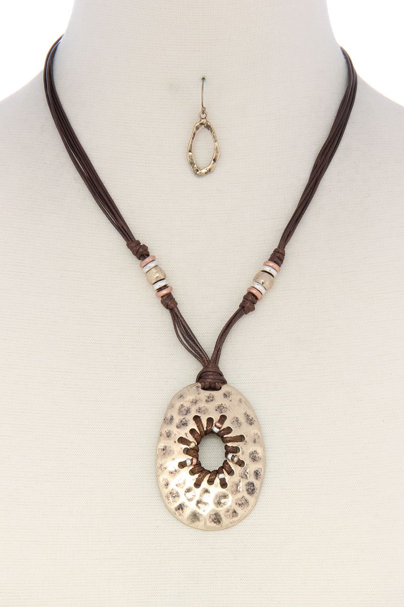 Rustic hammered circle leather necklace