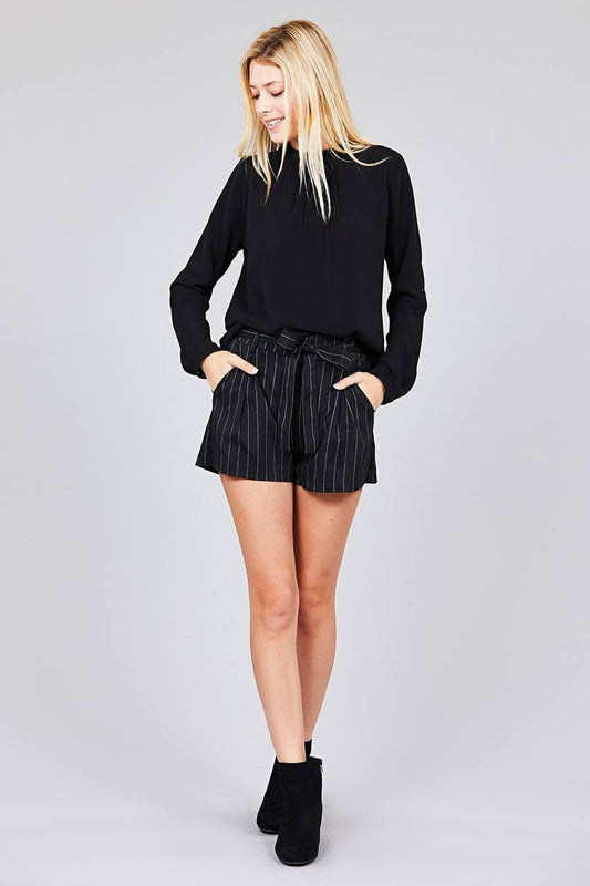 Ladies fashion 3/4 roll up sleeve crew neck w/ruffle woven top