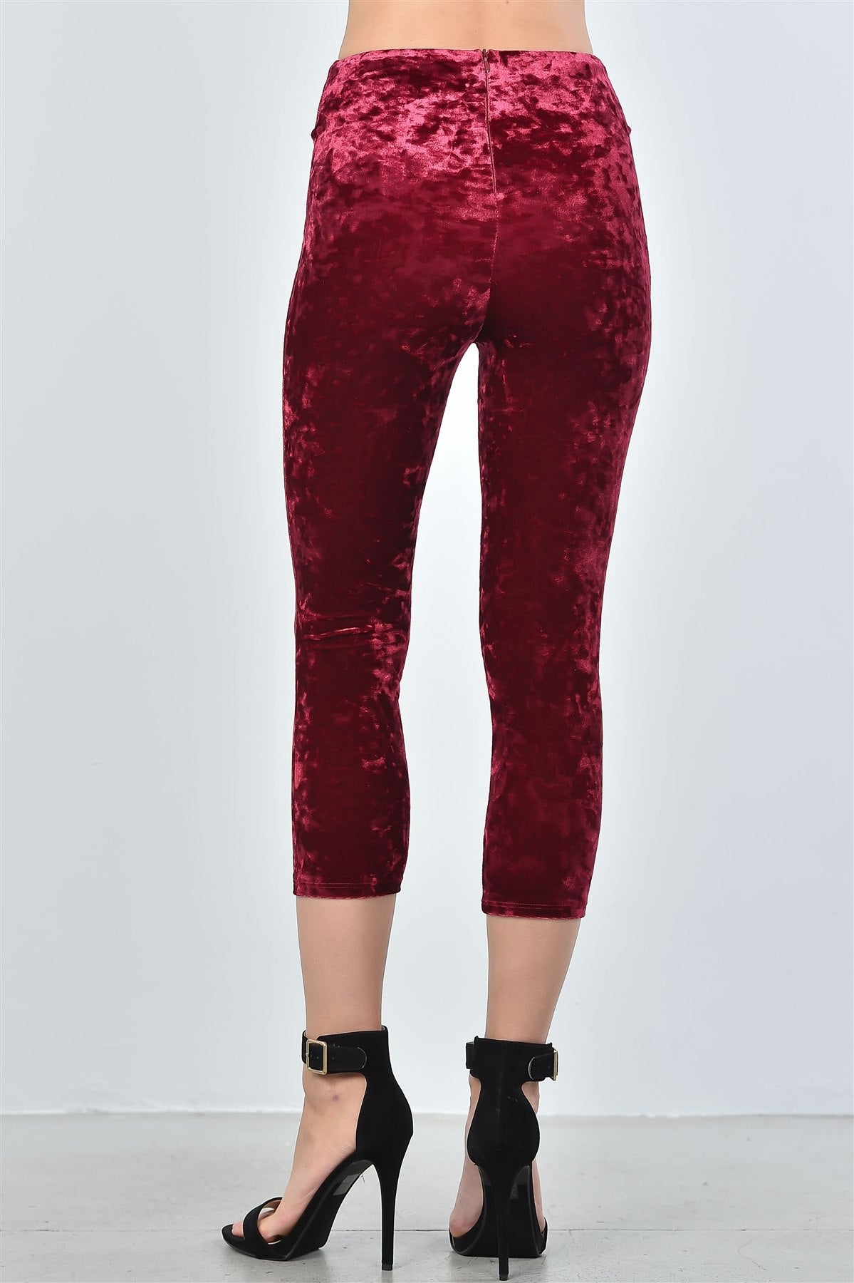 Ladies fashion velvet lace crop top and calf-length pants two piece set