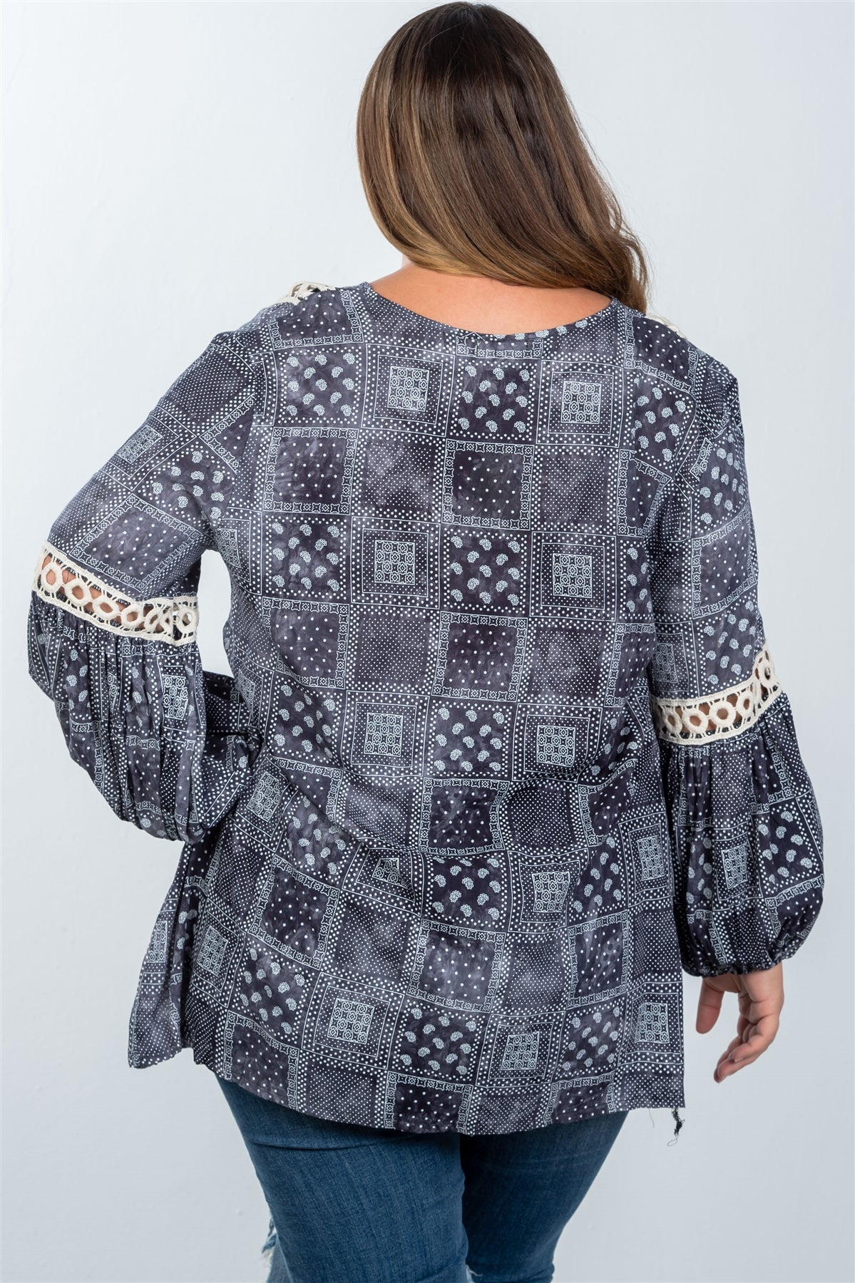 Ladies fashion plus size boho mix print tassel crochet trim top