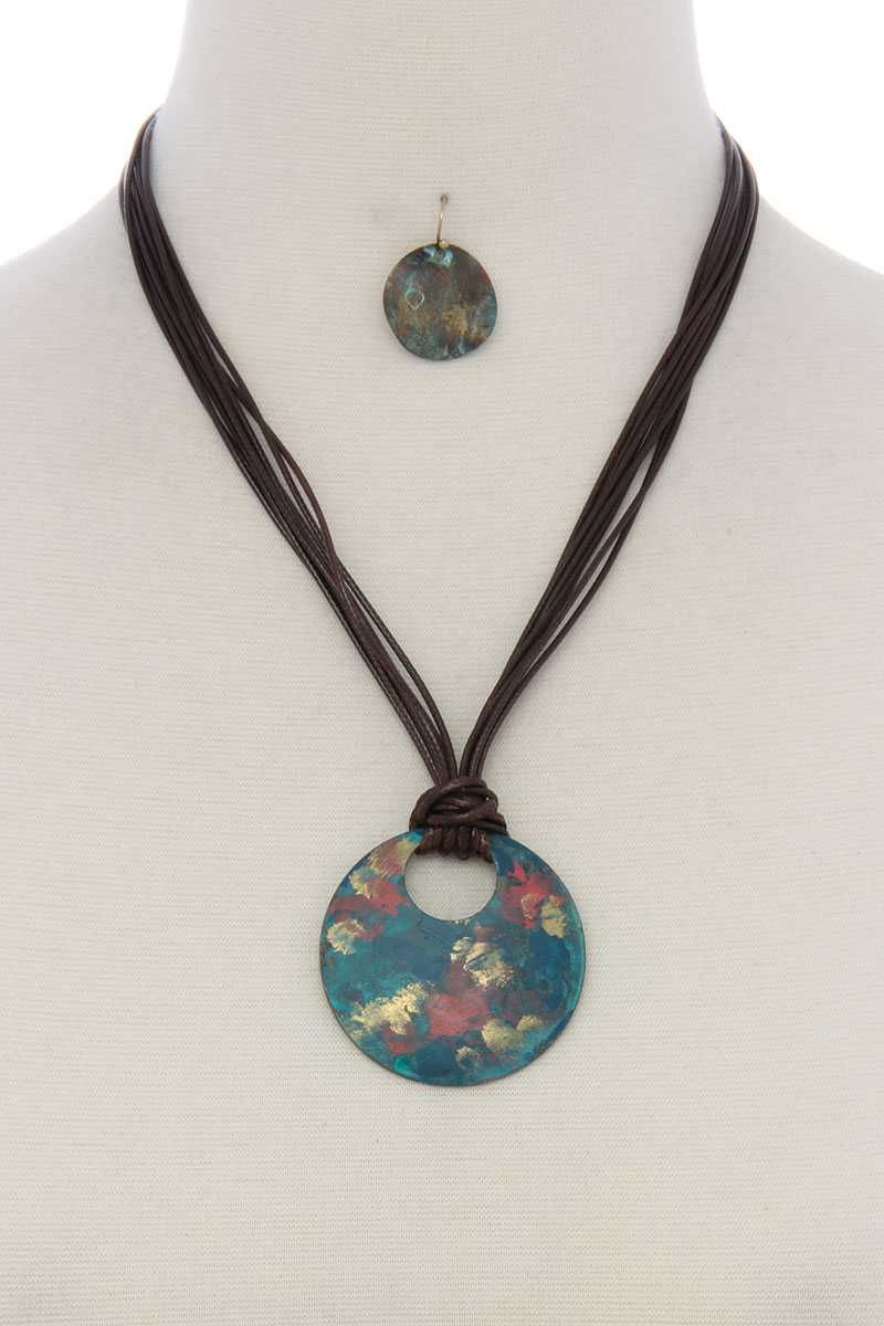 Patina circle multi stand pu leather short necklace