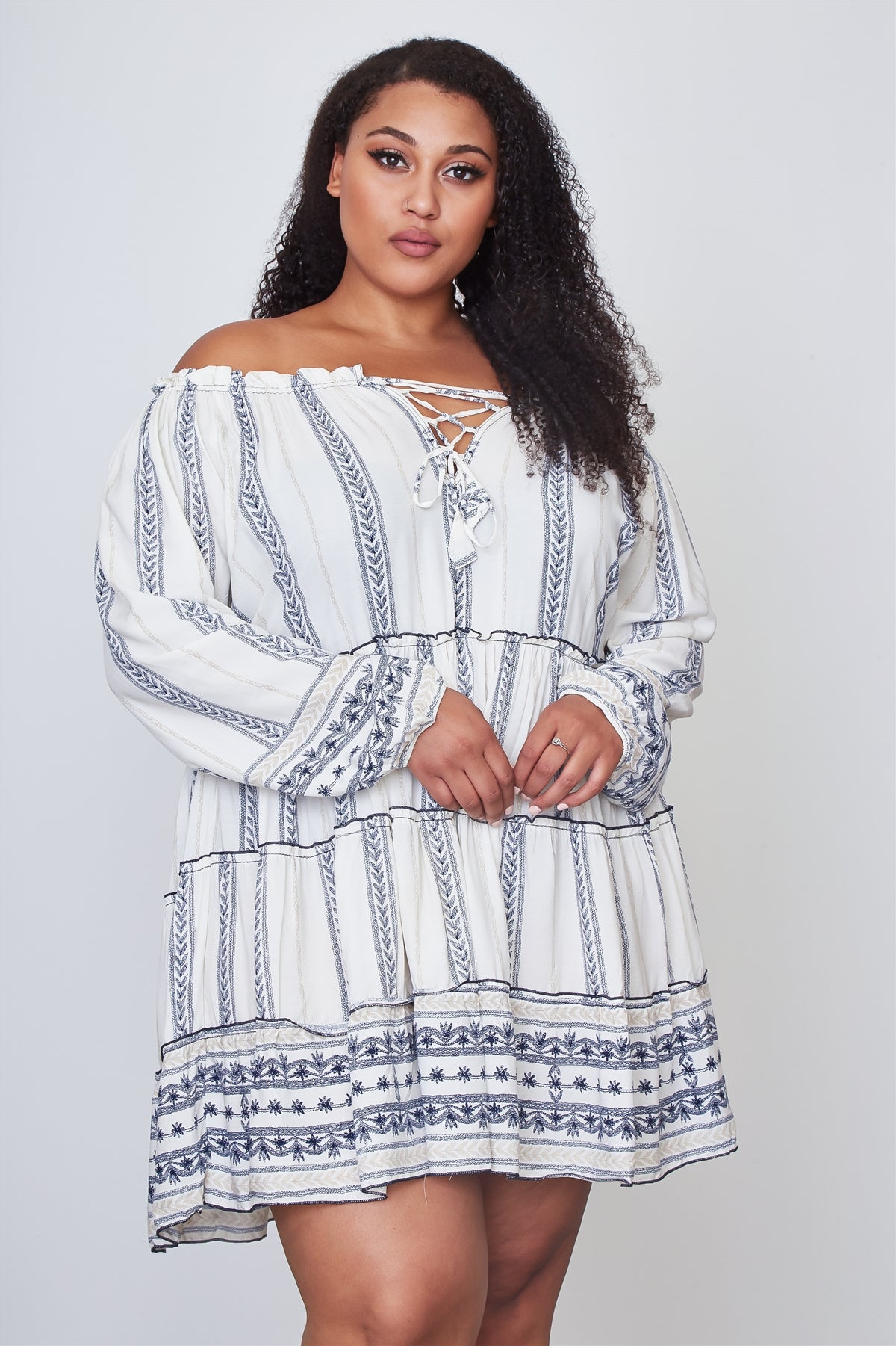 Ladies fashion plus size off the shoulder lace-up boho mini dress
