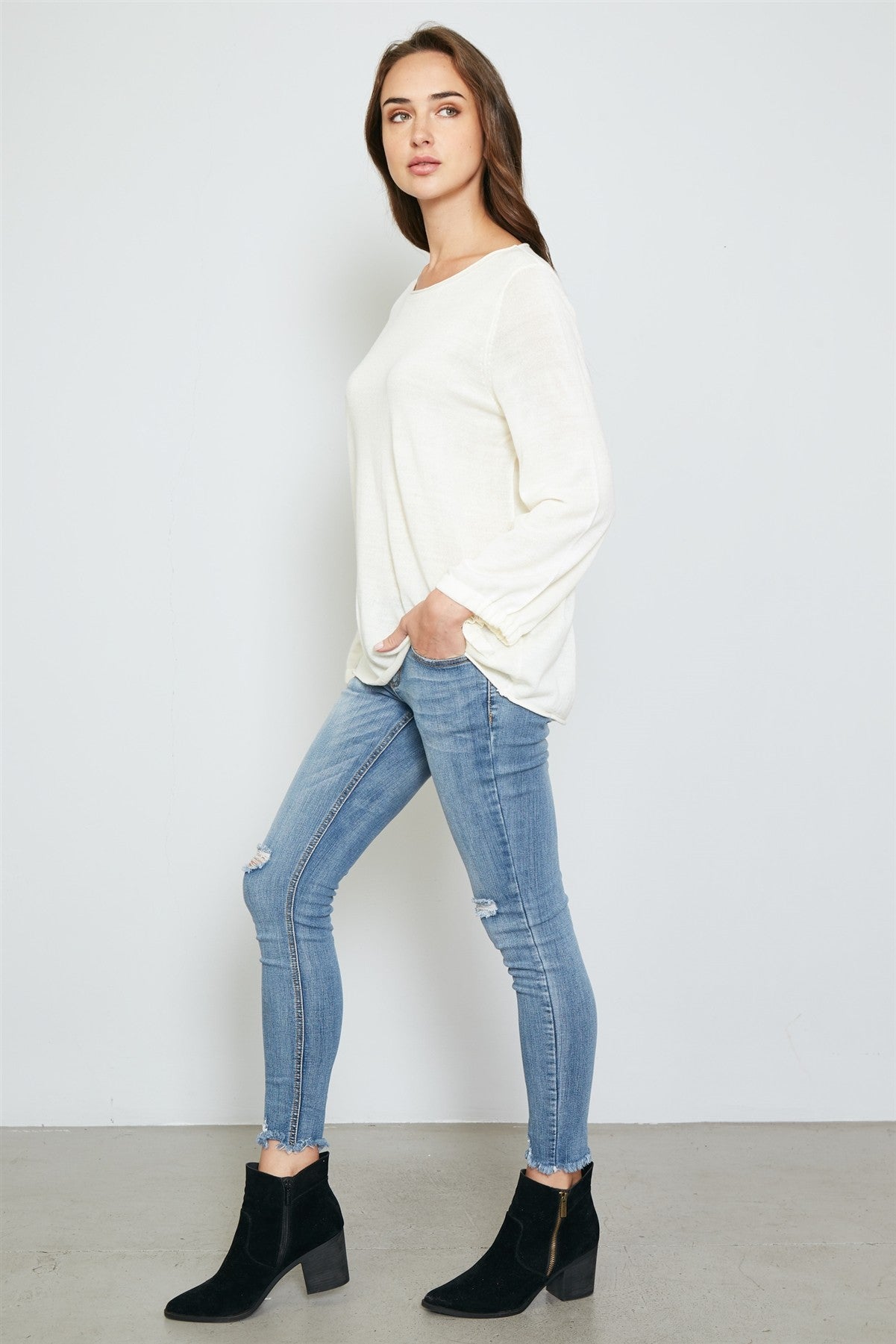 Ladies fashion tie cuff rolled hem sweatshirt
