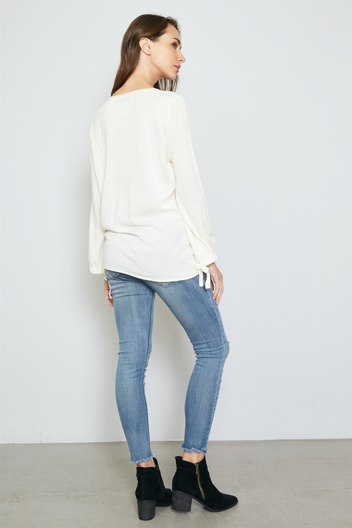Ladies fashion tie cuff rolled hem sweatshirt