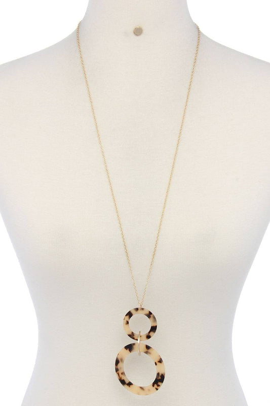 Acetate ring linked pendant necklace