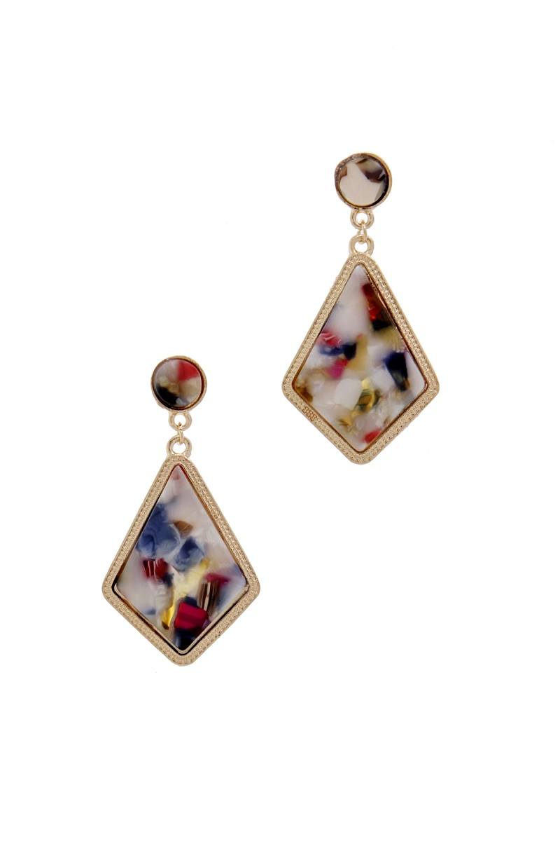 Diamond shape drop earring