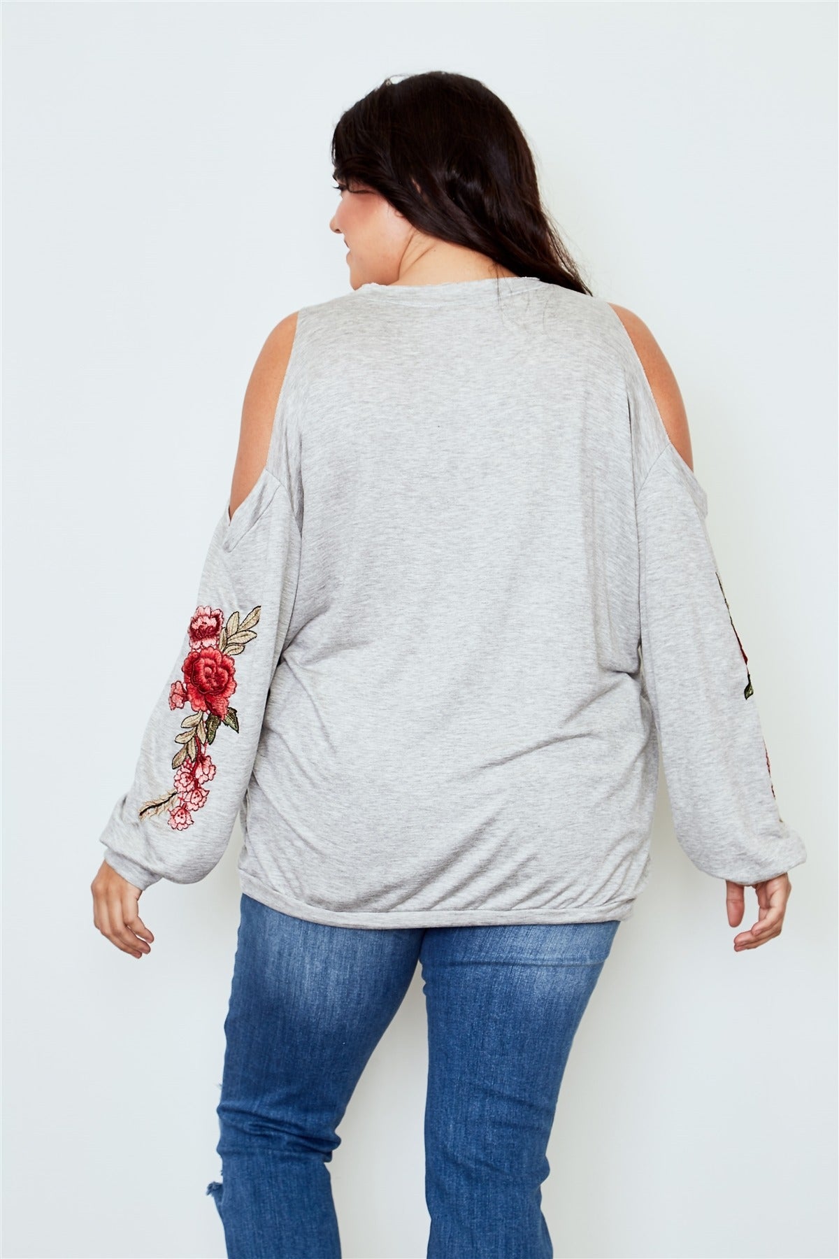Ladies fashion plus size floral embroidered cold shoulder sweater