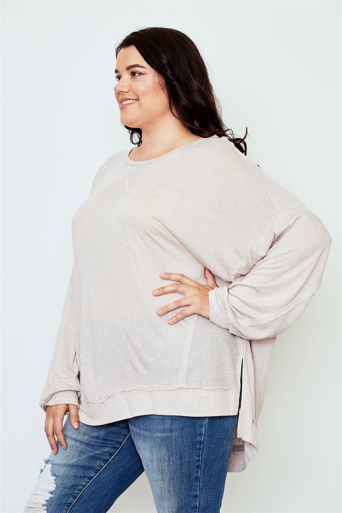 Ladies fashion plus size long sleeve loose top