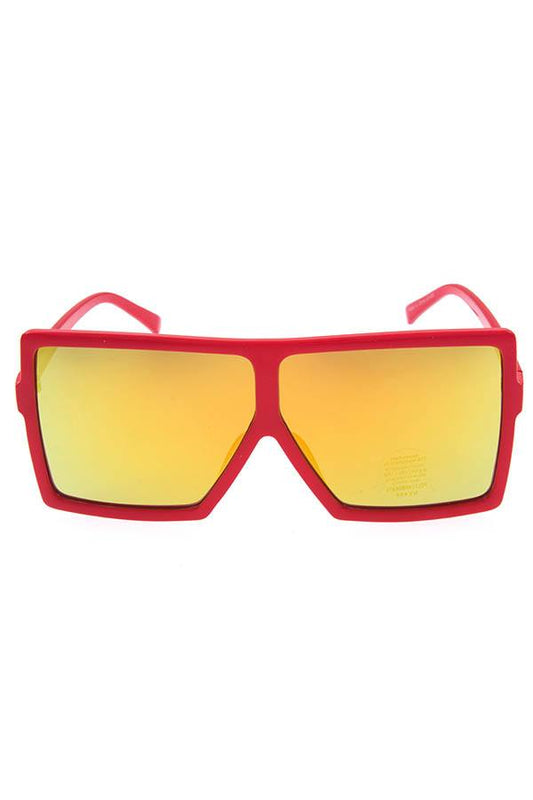 Oversize edge framed fashionable sunglasses