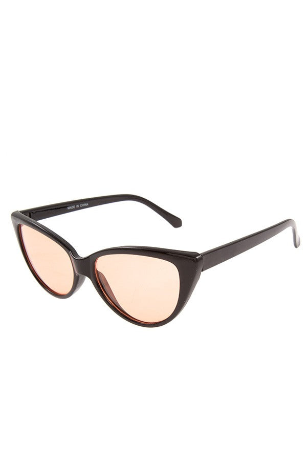 Color lens cat eye framed sunglasses