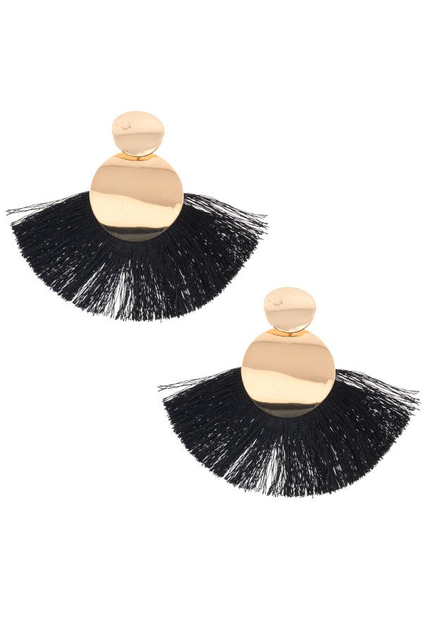 Circle metal link fan tassel earring