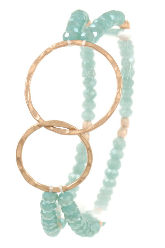 Interlocked circle beaded bracelet
