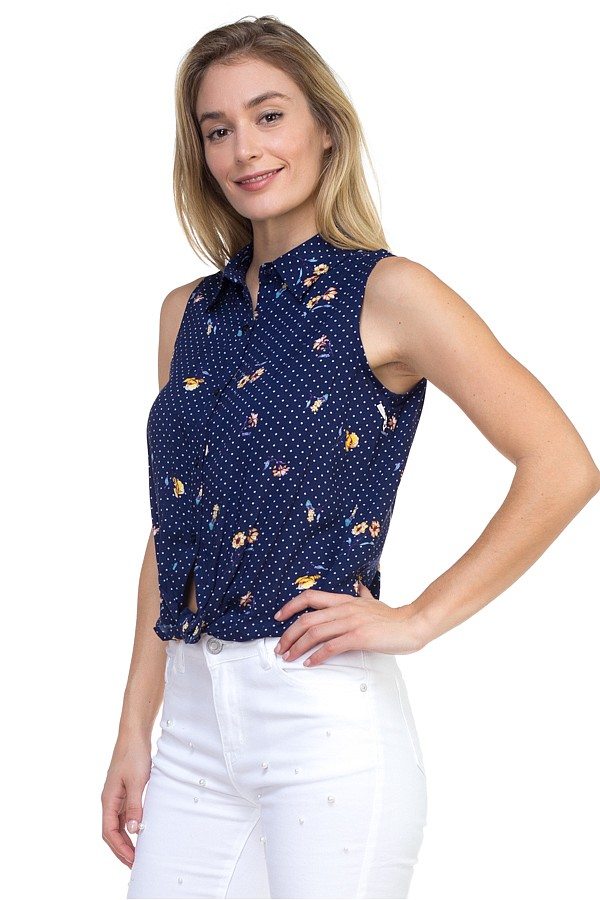 Sleeveless front tie shirt