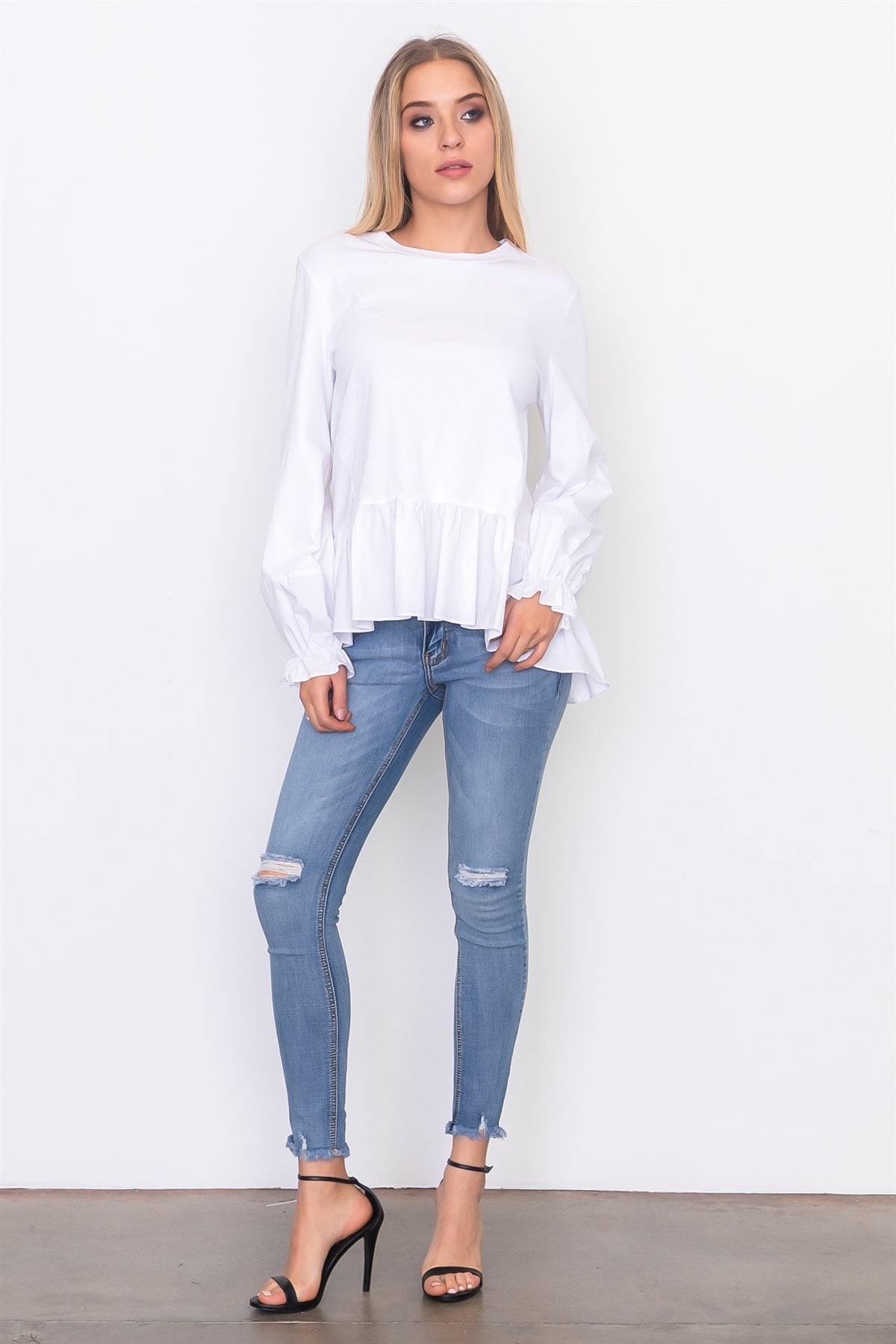 Contrast woven ruffle sleeve round neck top