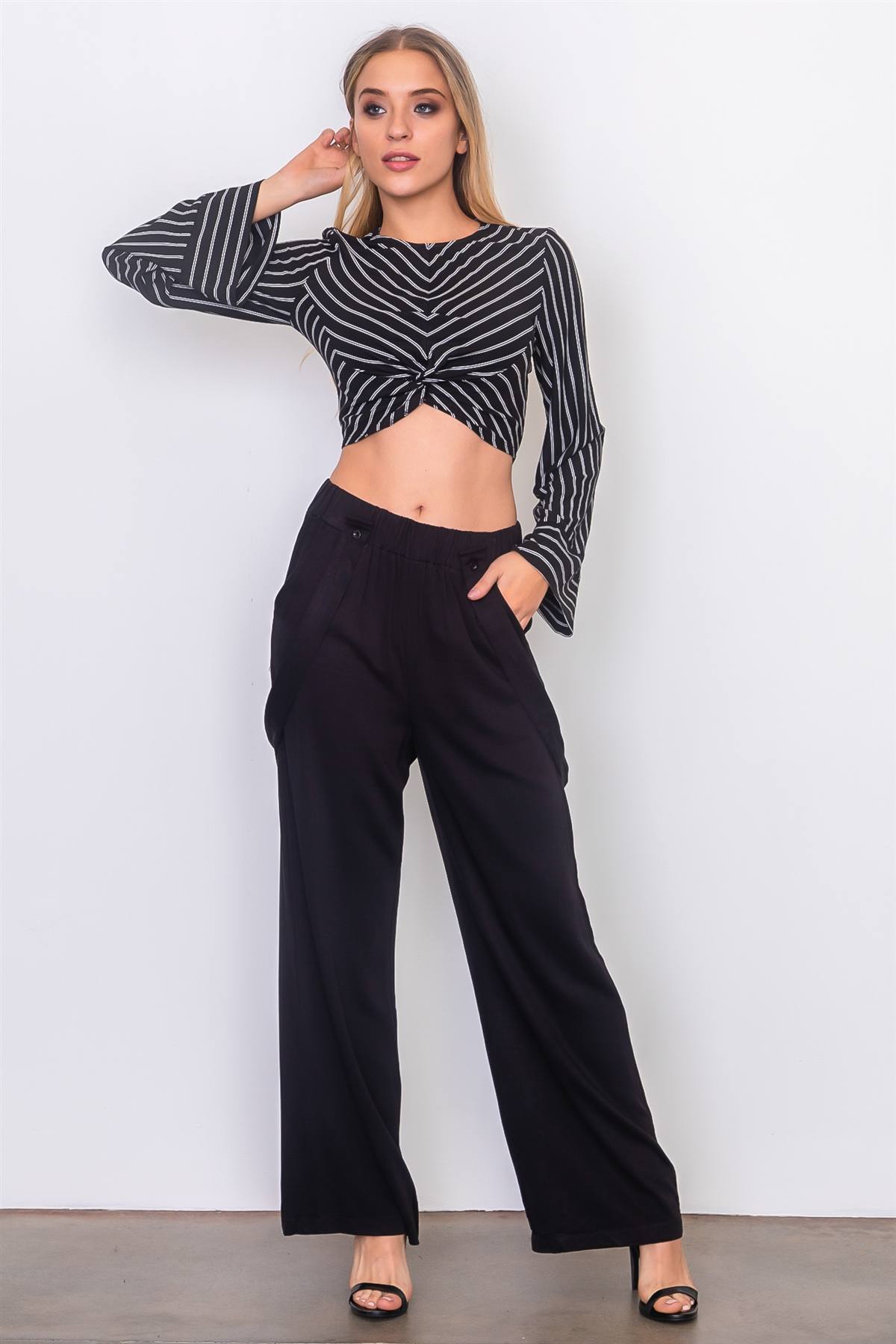 Black front waist twist wide sleeve crop top