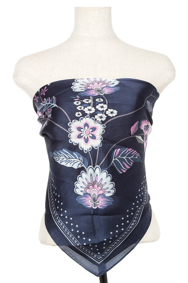 Floral pattern silk scarf