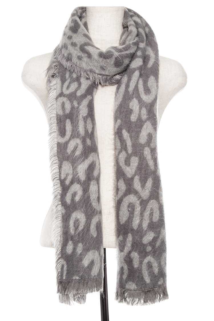 Animal print oblong fringe scarf