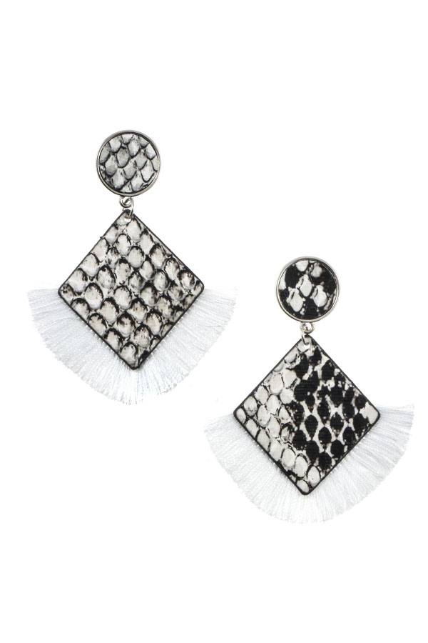 Diamond snake pattern fringe earring
