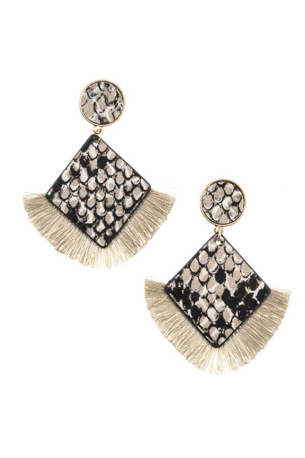 Diamond snake pattern fringe earring