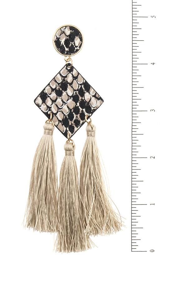 Tassel drop snake pattern earring