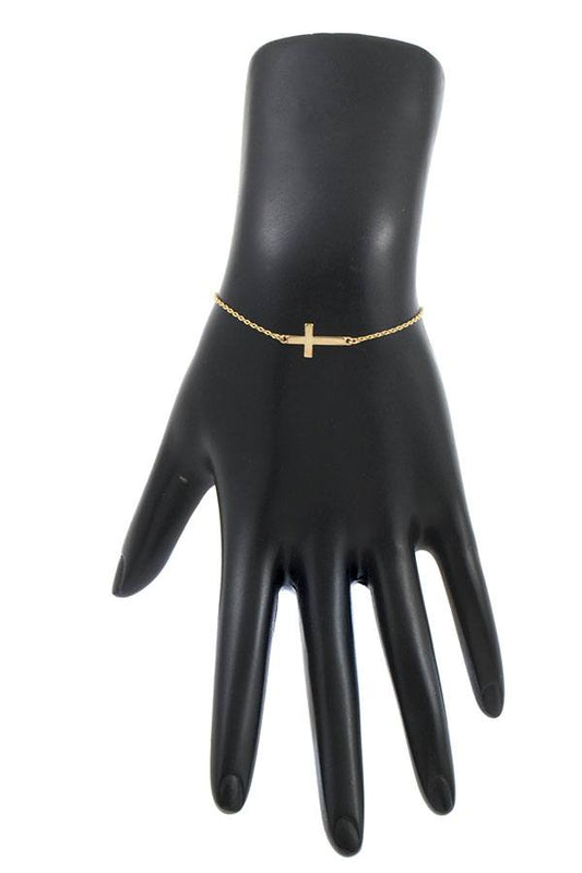Cross charm bracelet