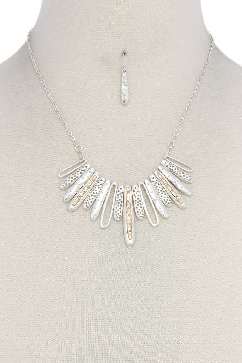 Long Oval Shape Metal Necklace