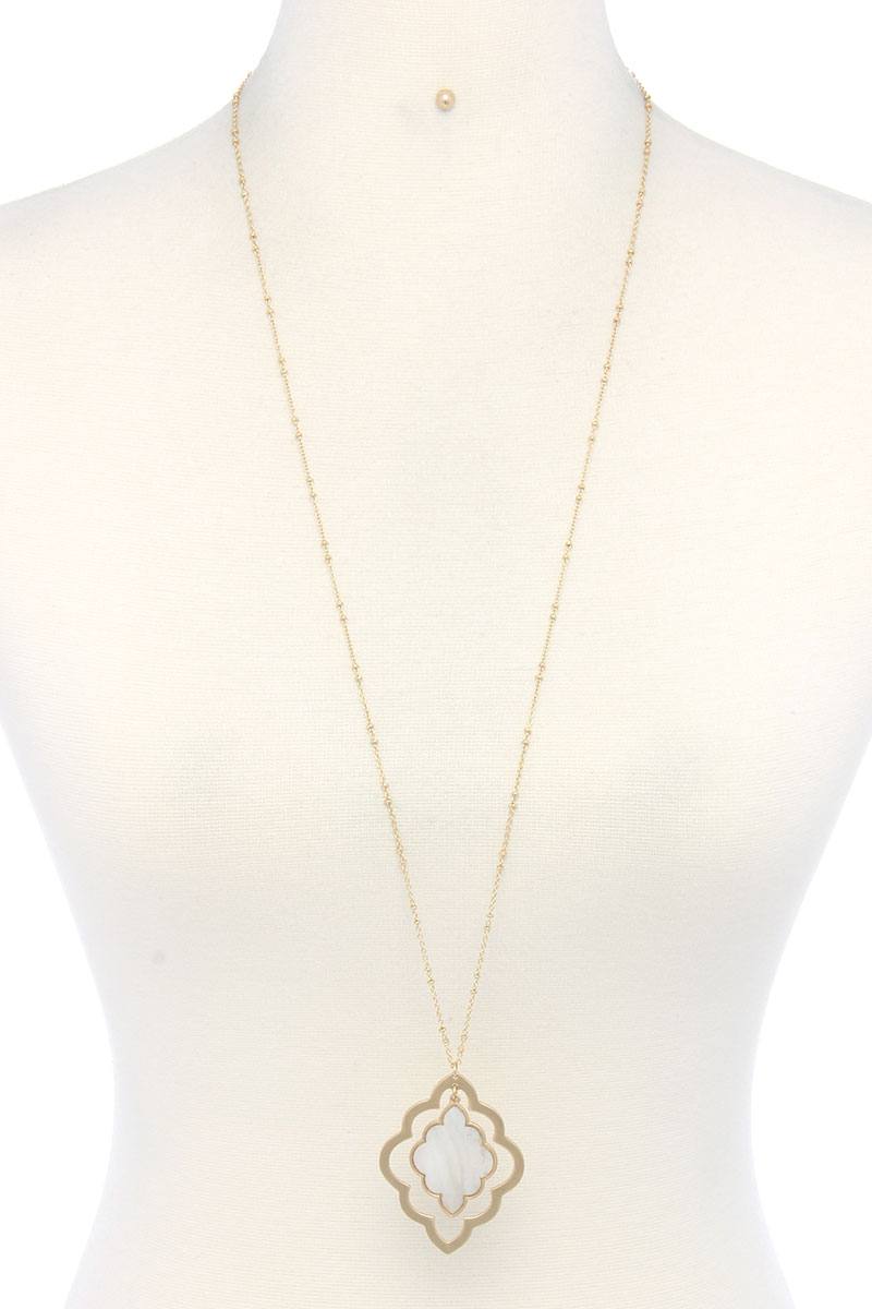 Double Moroccan Shape Pendant Necklace