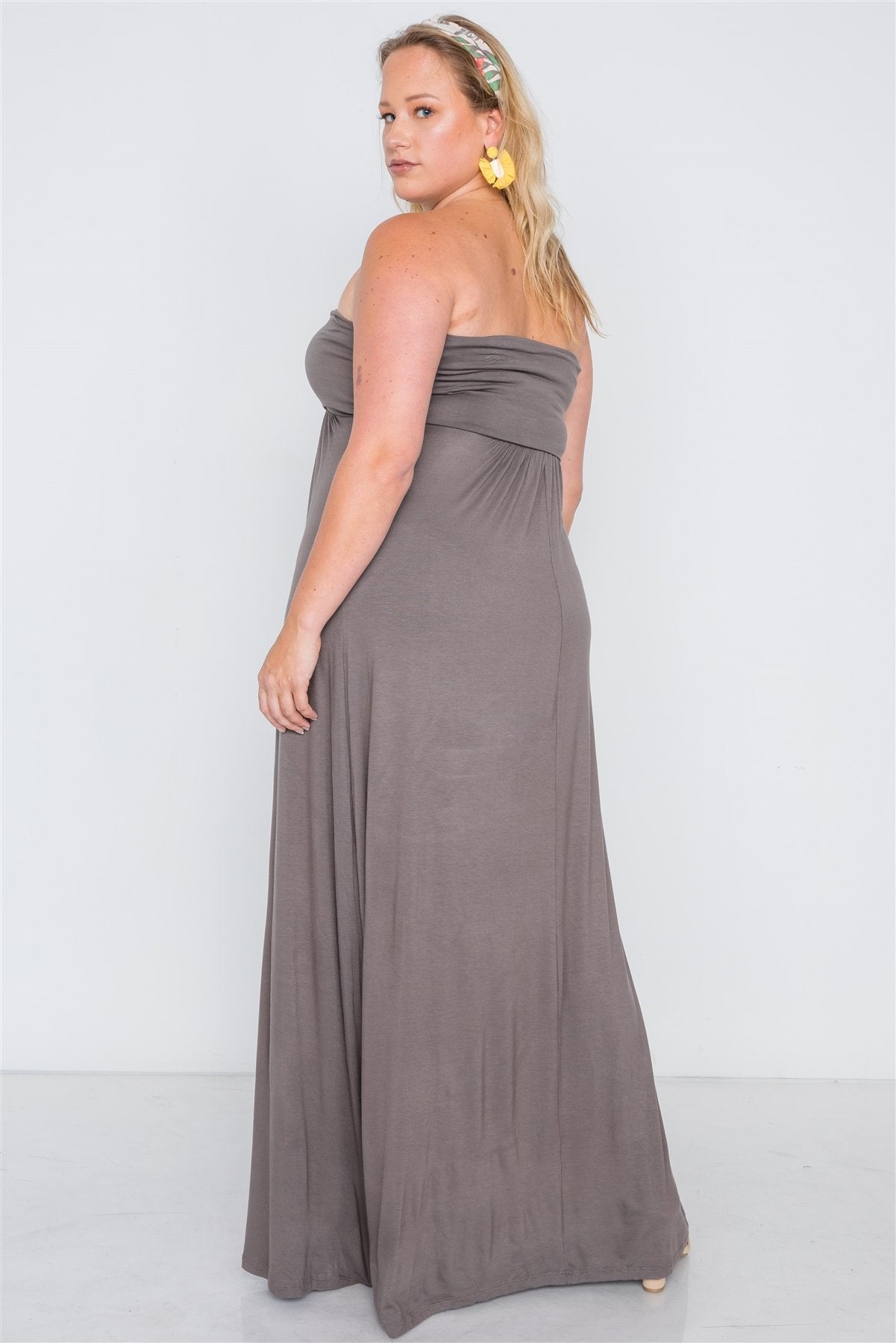 Plus Size Solid Strapless Maxi Tube Dress
