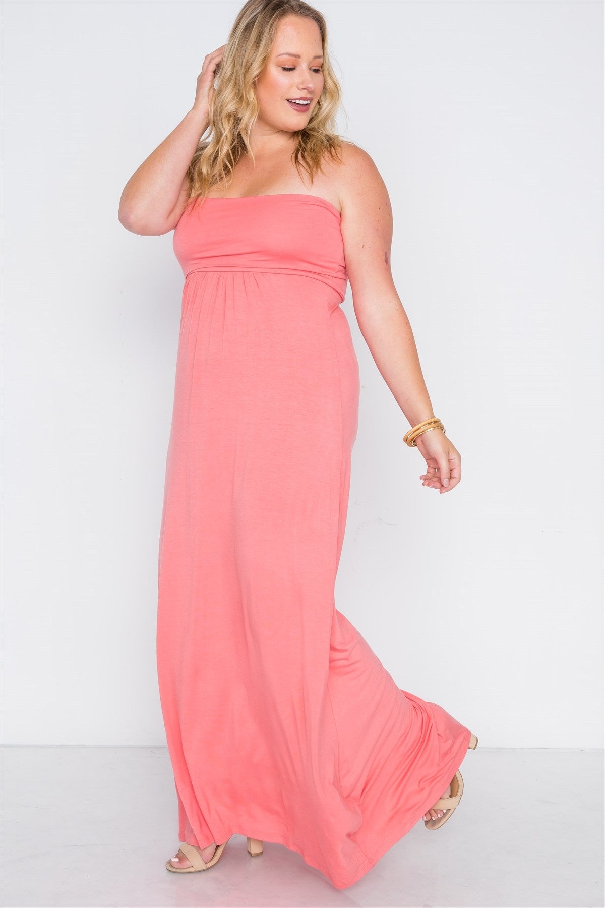 Plus Size Solid Strapless Maxi Tube Dress