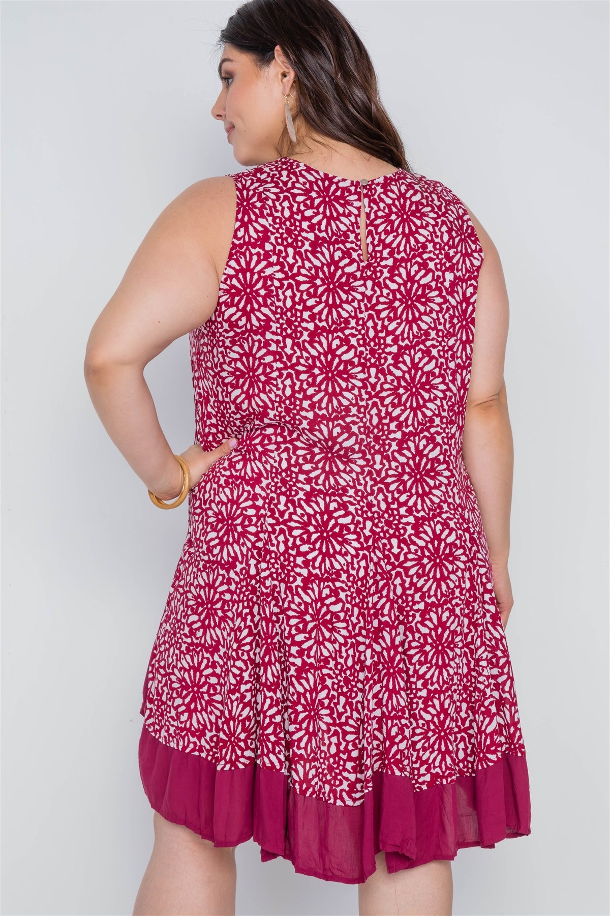 Plus Size Red White Floral Sleeveless Boho Dress