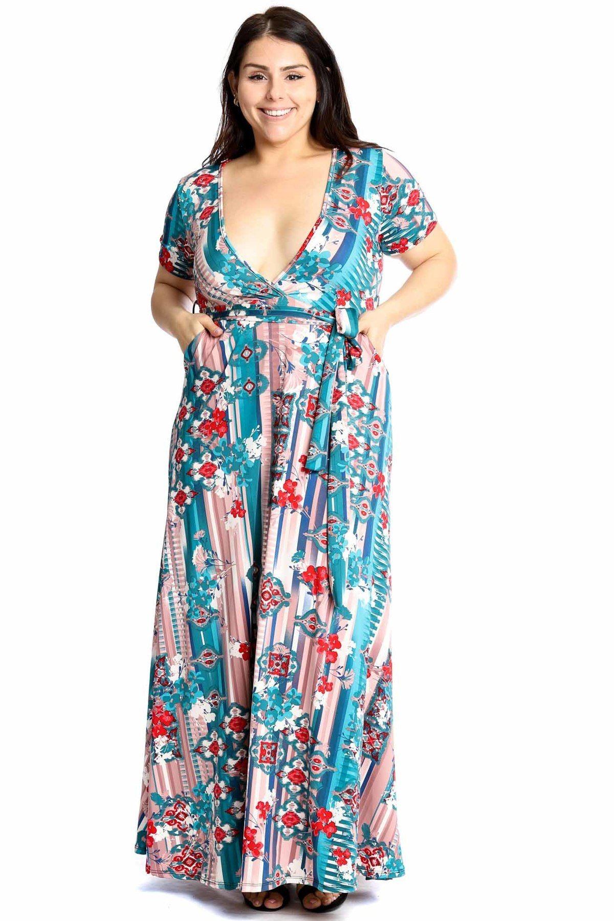 Elegant Plunging Neckline Maxi Dress