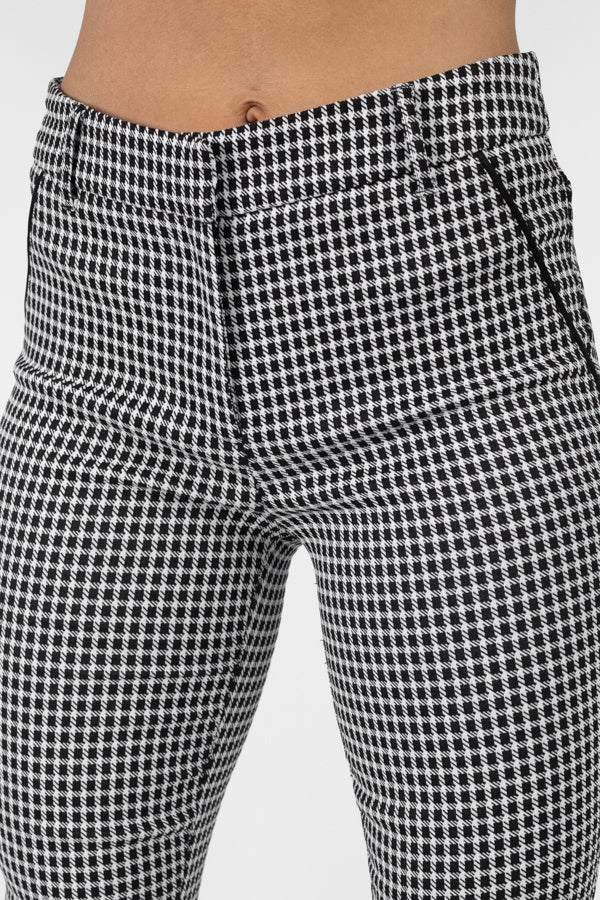 Plaid Skinny Pants