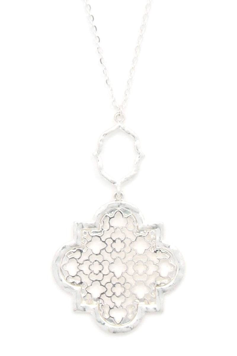 Designer Fashion Pattern Pendant Necklace And Earring Set