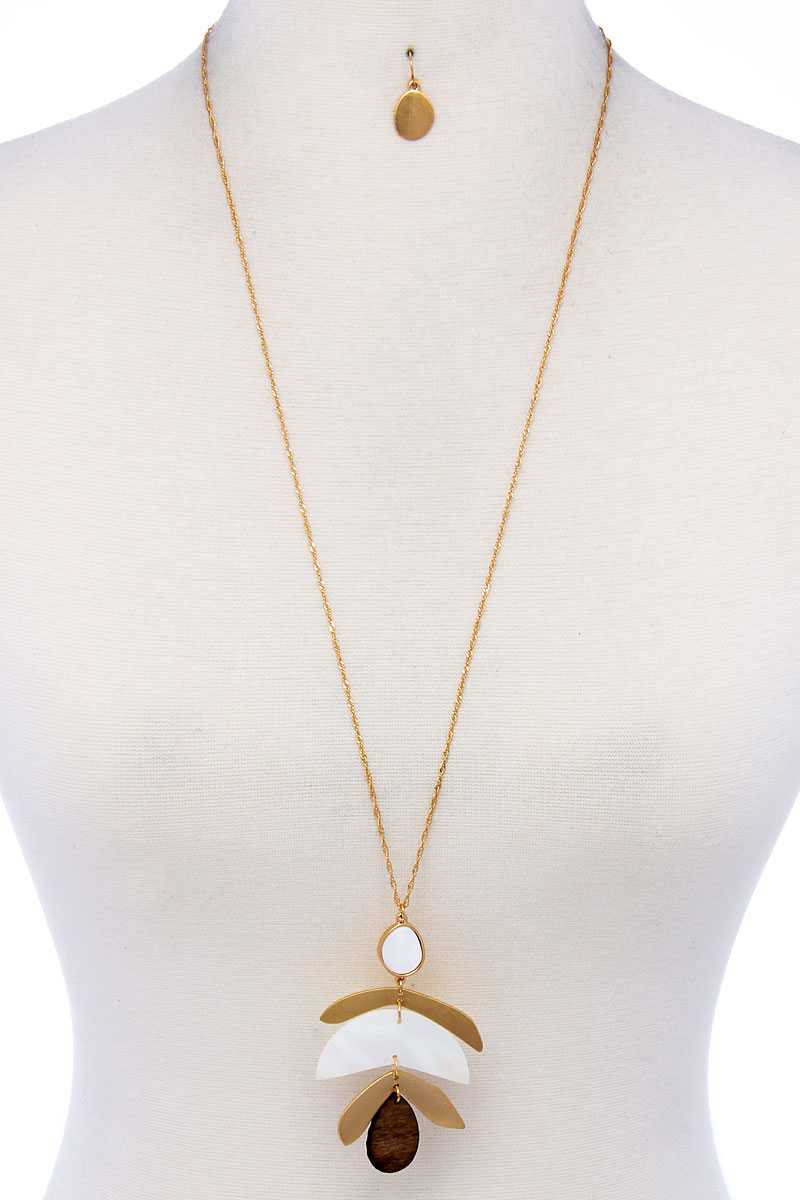 Modern Stylish Drop Pendant Necklace And Earring Set