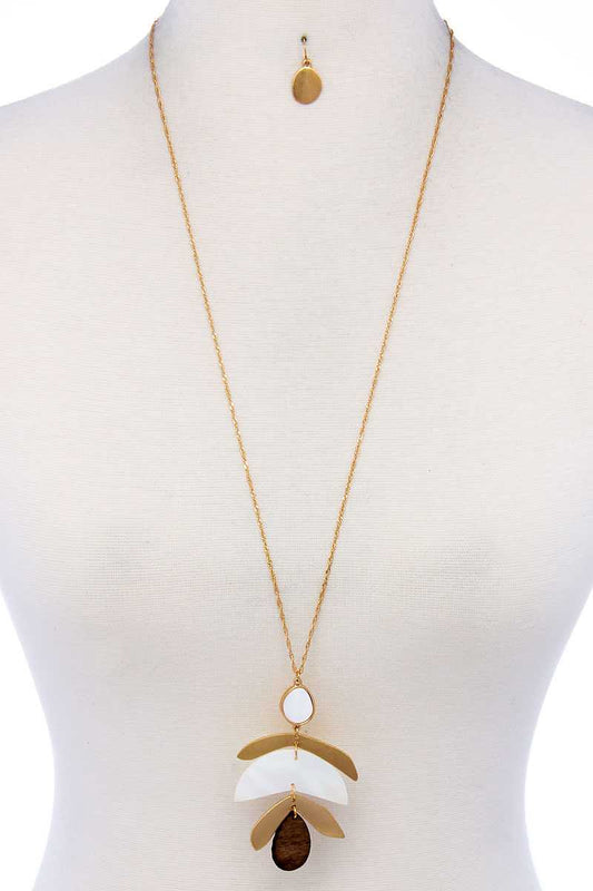 Modern Stylish Drop Pendant Necklace And Earring Set