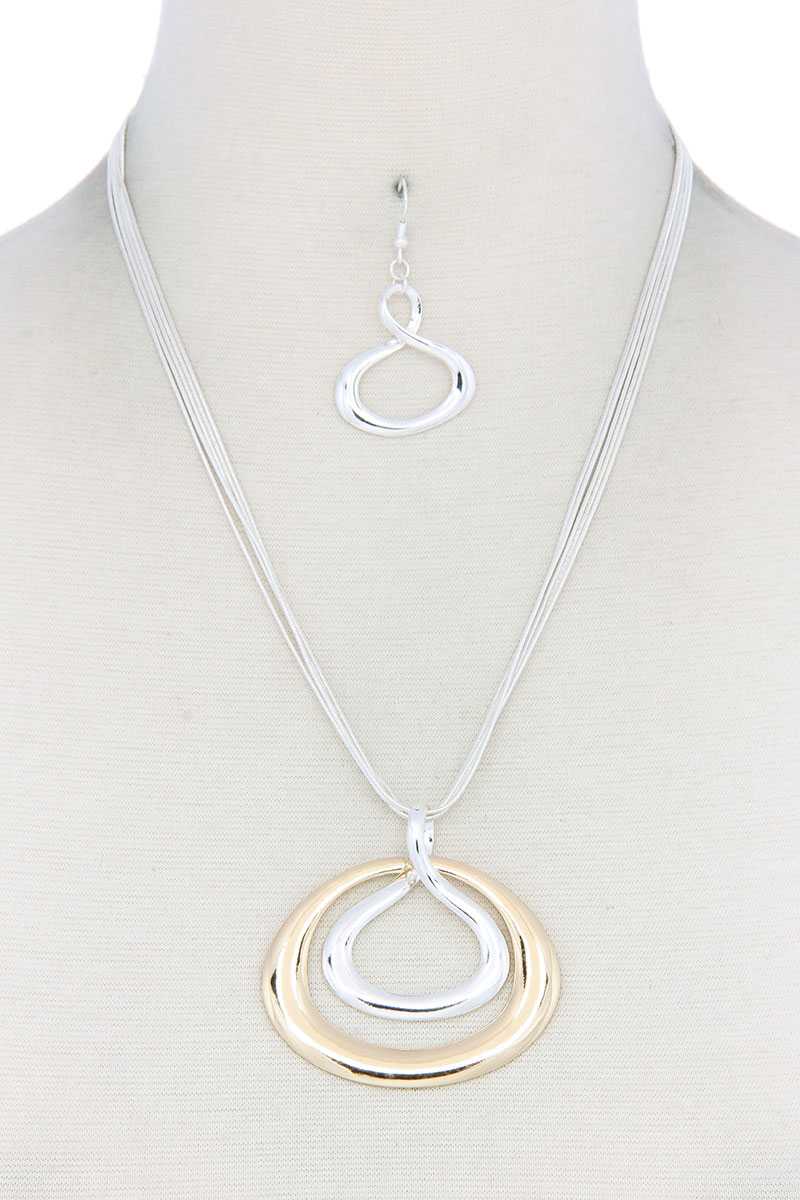 Double Oval Shape Pendant Necklace