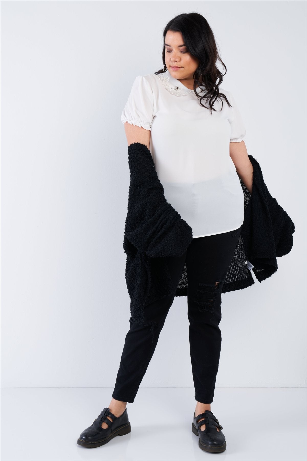 Plus Size Chiffon Embellished Peter Pan Collar Top