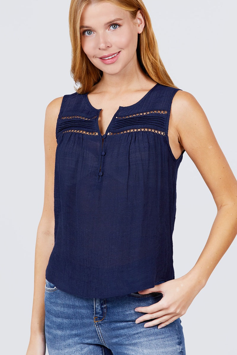 Sleeveless Front Pleats Detail W/button Woven Top