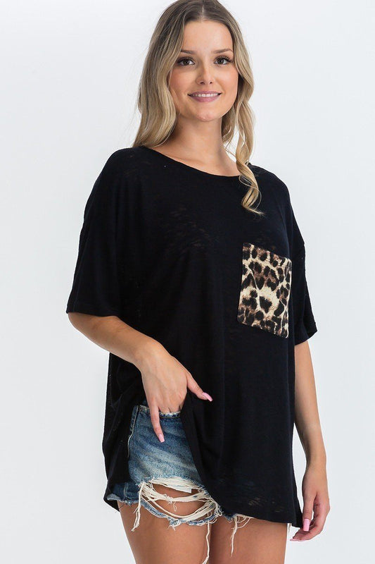 Animal Pocket Short Sleeve Top