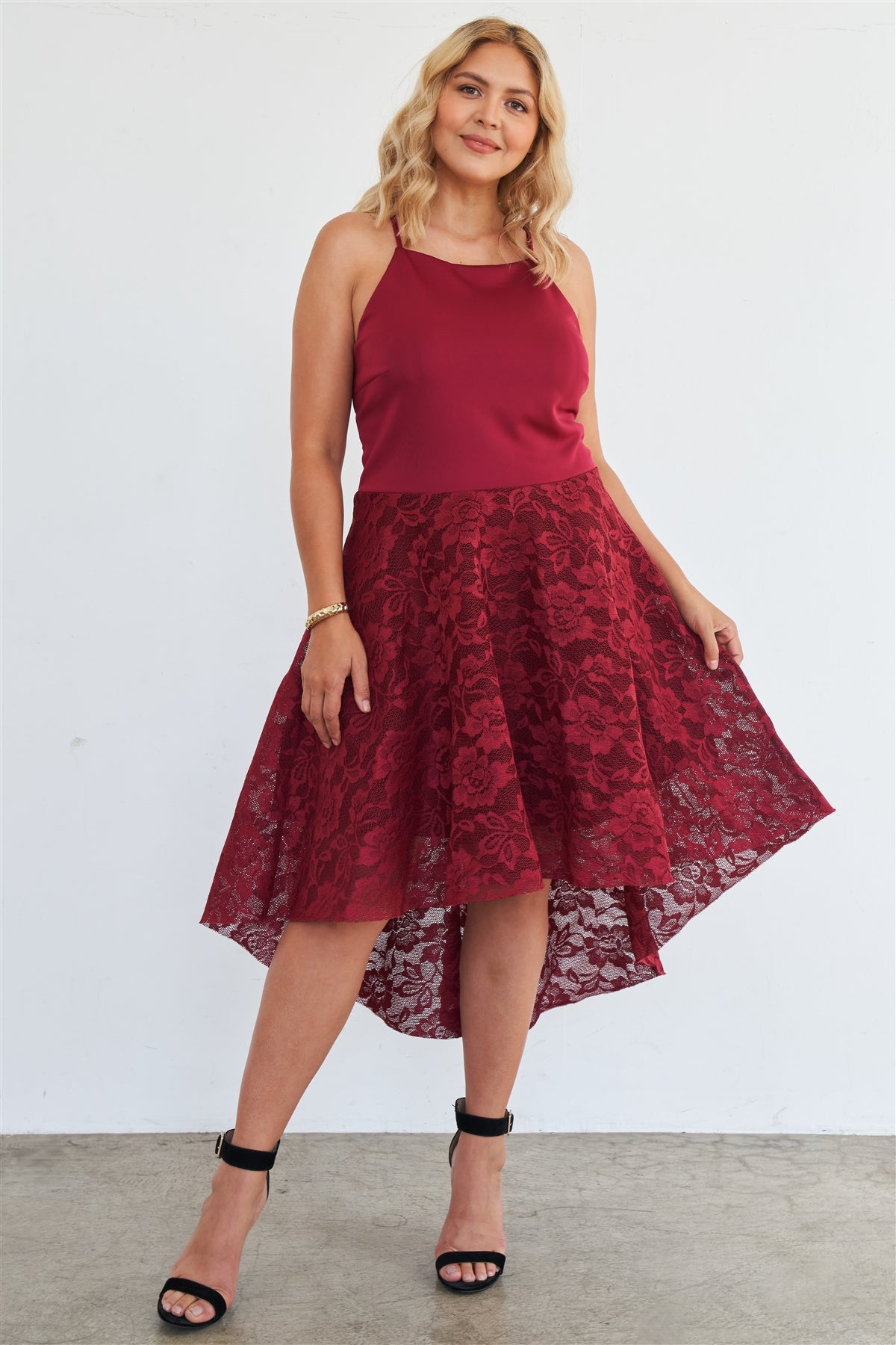 Plus Size Cabernet Square Neckline Hi-low Floral Lace Maxi Dress