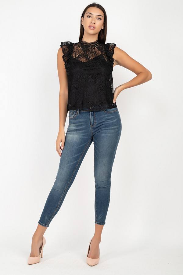 Sleeveless Lace Lining Top