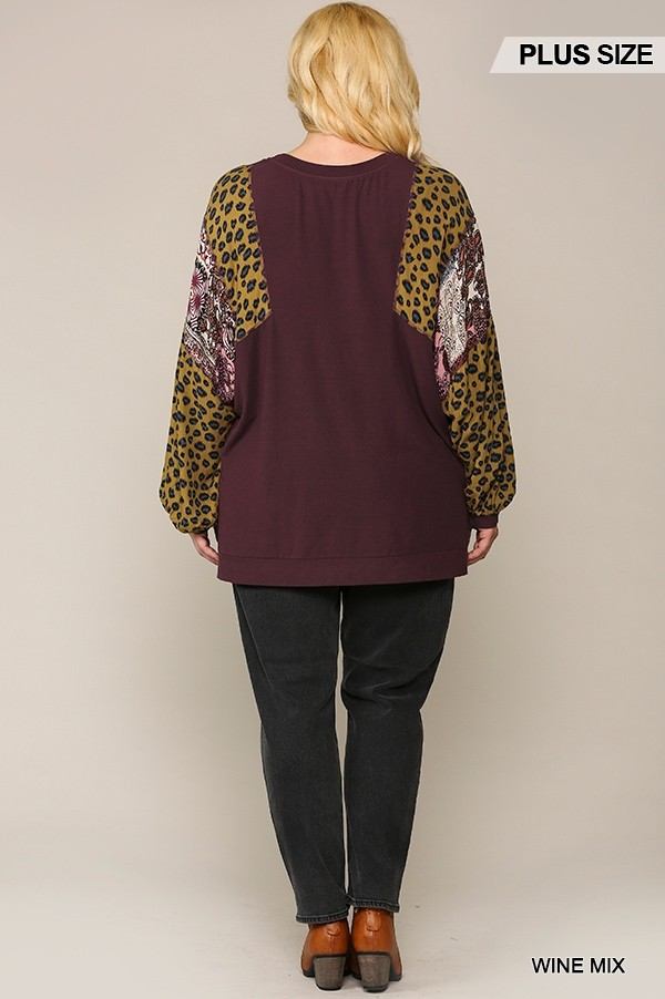 Animal And Paisley Print Mixed Tunic Top With Side Slit