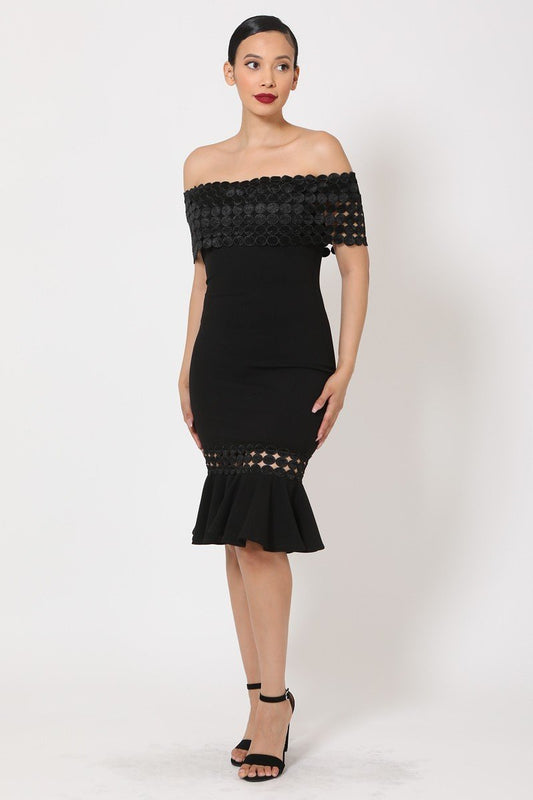 Off Shoulder Crochet Band Fashion Dress