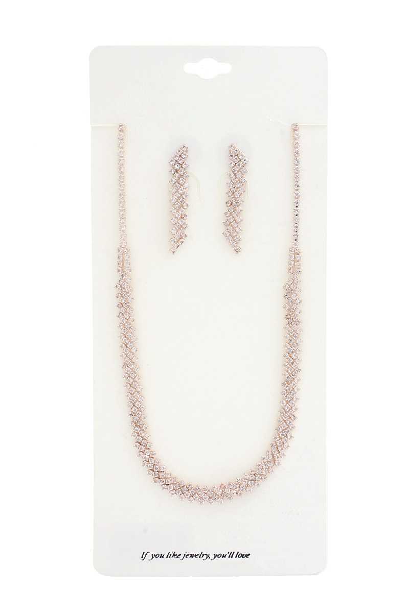 Elegant Rhinestone Loop Necklace