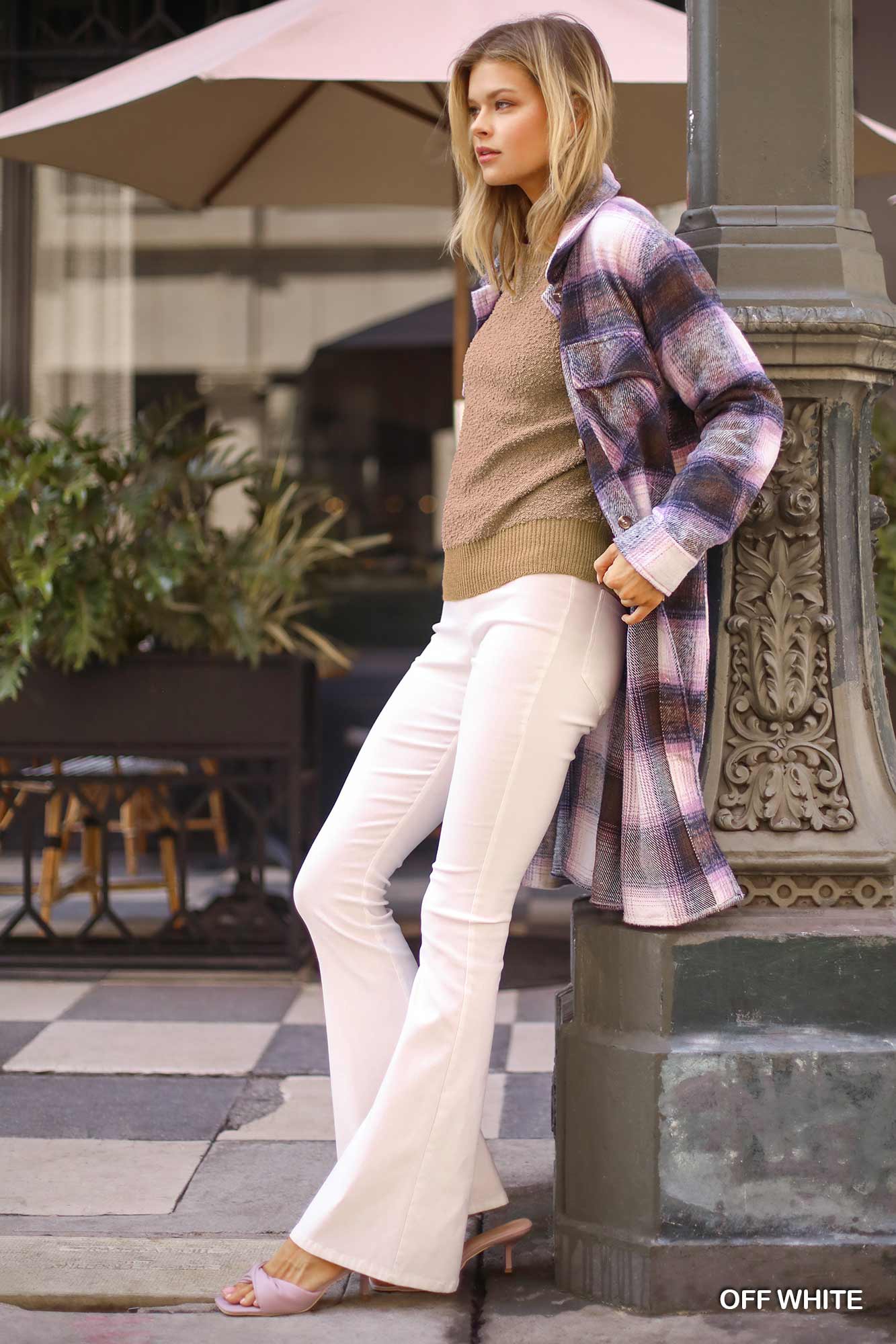 Elastic Waistband Flare Pants With Back Pockets