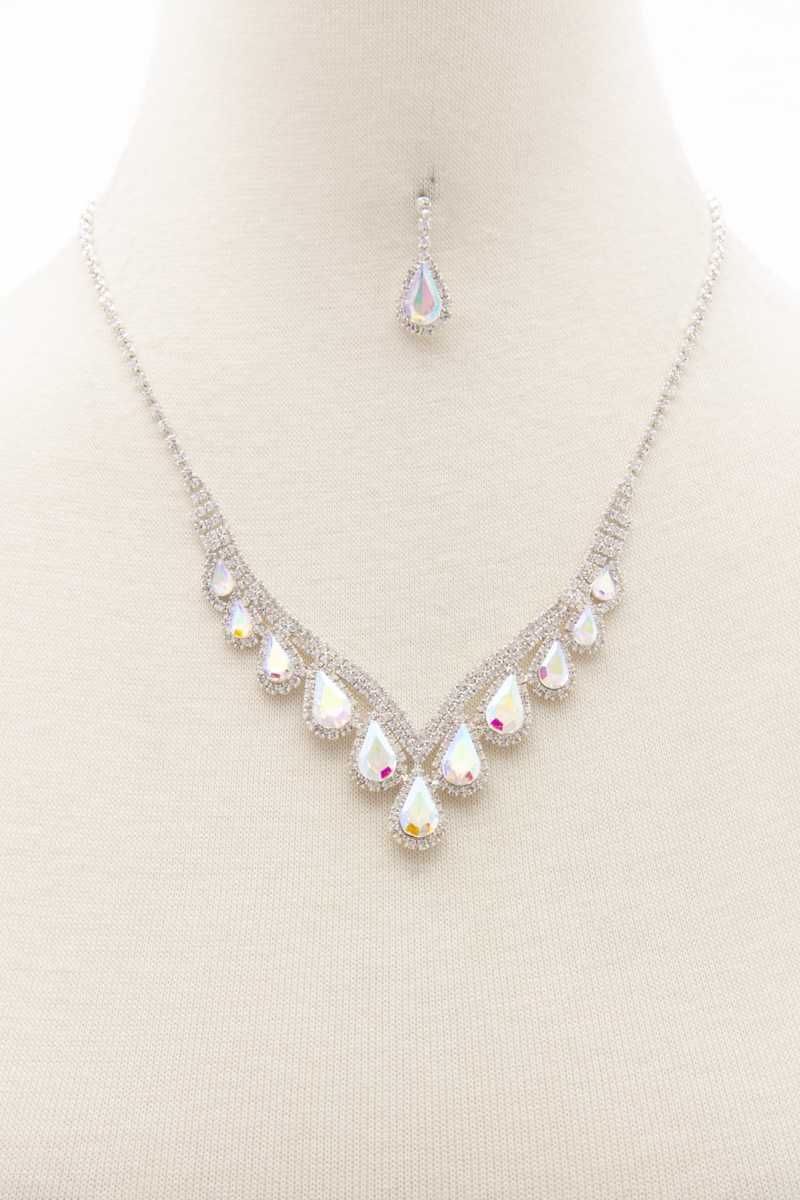 Teardrop Rhinestone V Shape Necklace