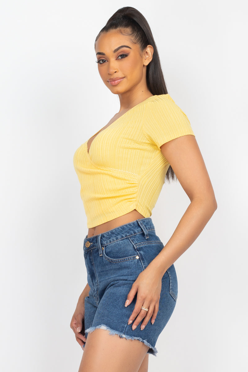 Short-sleeve V-neck Crop Top