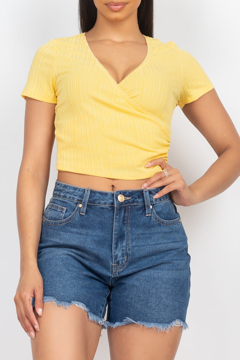 Short-sleeve V-neck Crop Top